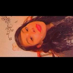 Meet your Posher, Perla